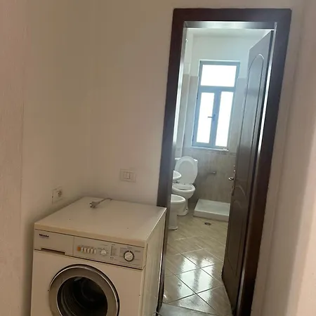 Kapllani דירה סרנדה